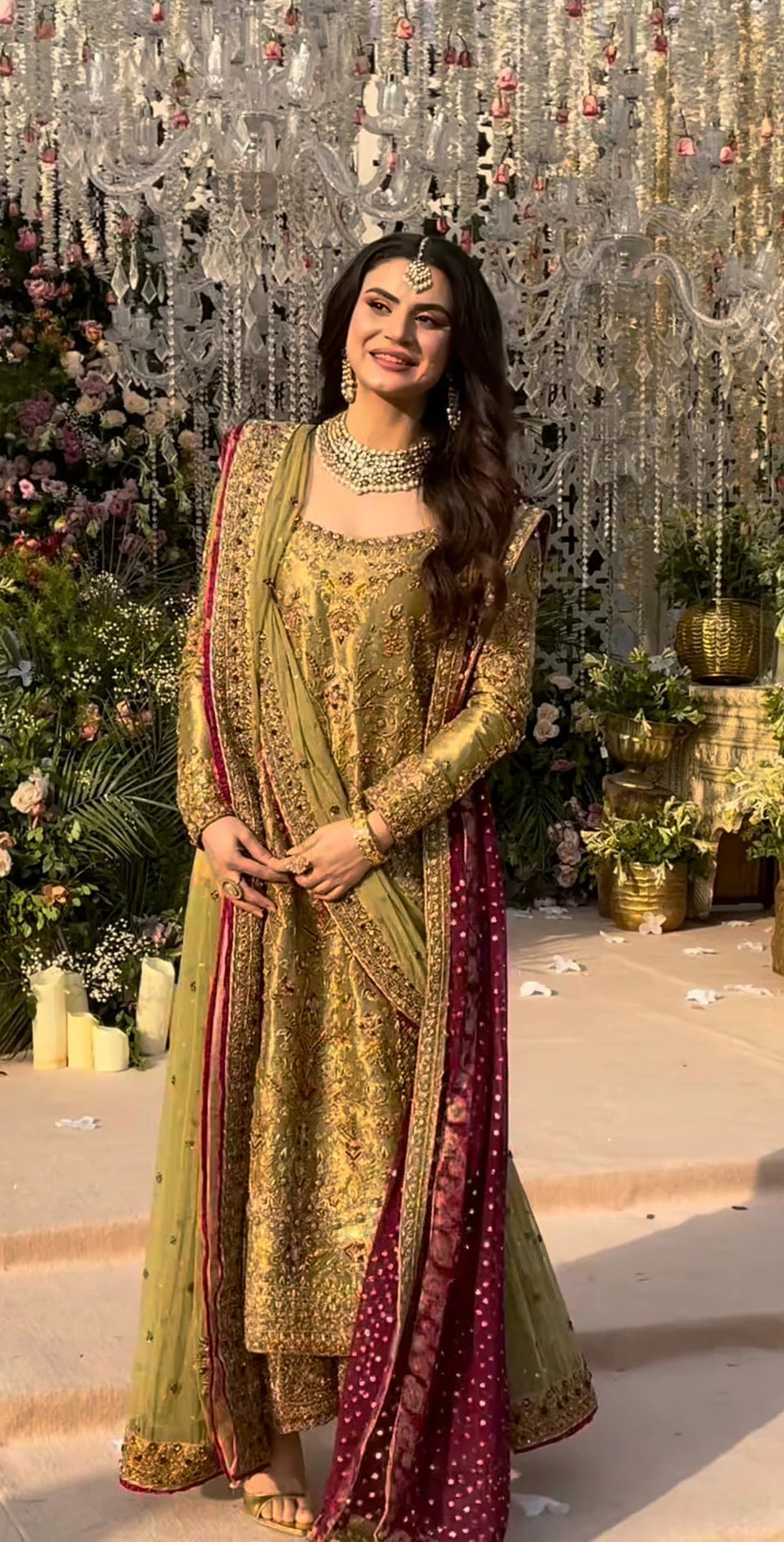 Pistachio green formal outfit with intricate embroidery by Haris Shakeel
Elegant pistachio color Pakistani designer dress with dupatta